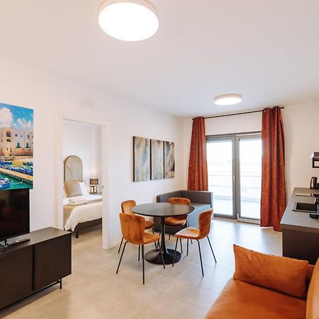Marisabella Suite 8 Bari Bagian luar foto