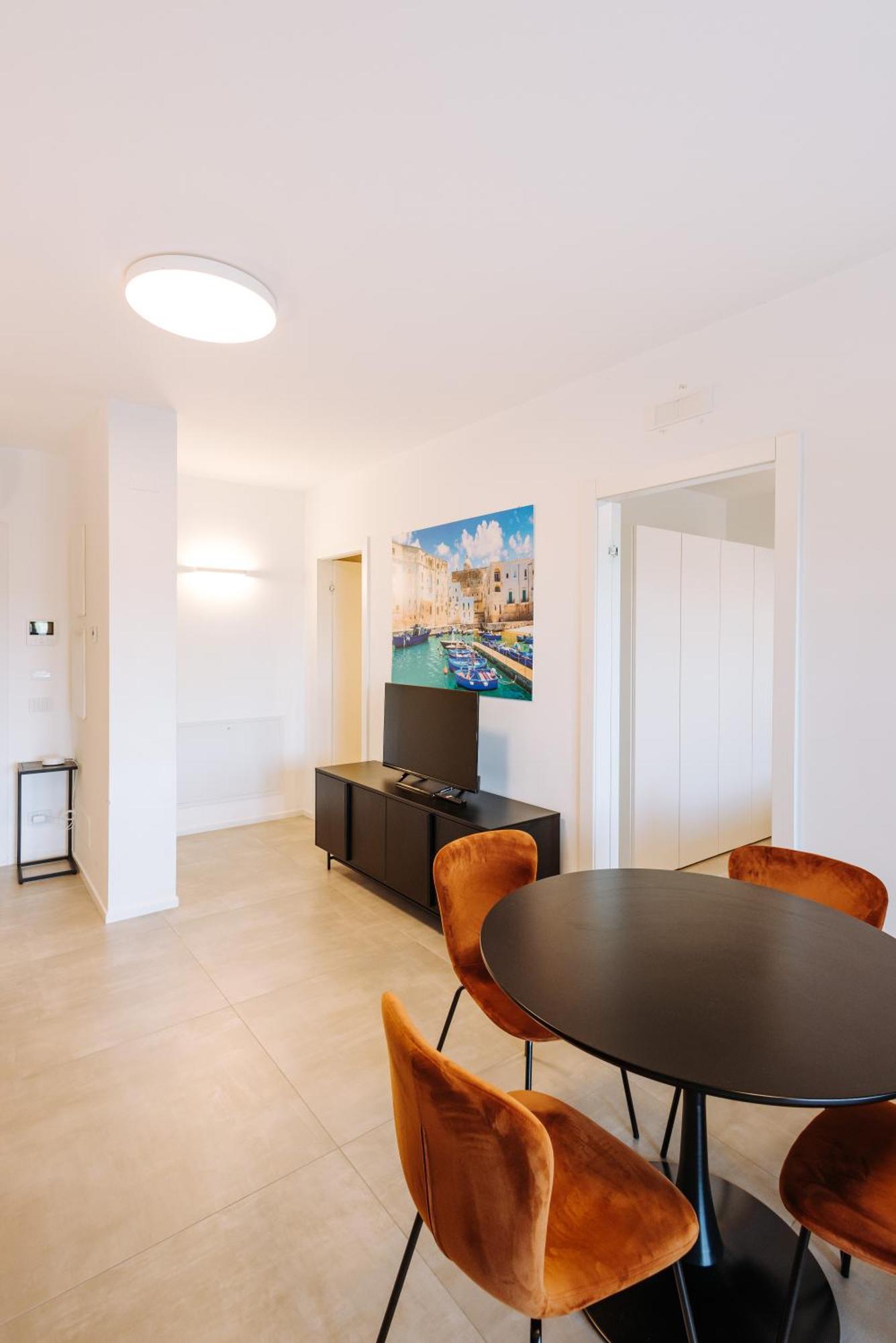Marisabella Suite 8 Bari Bagian luar foto