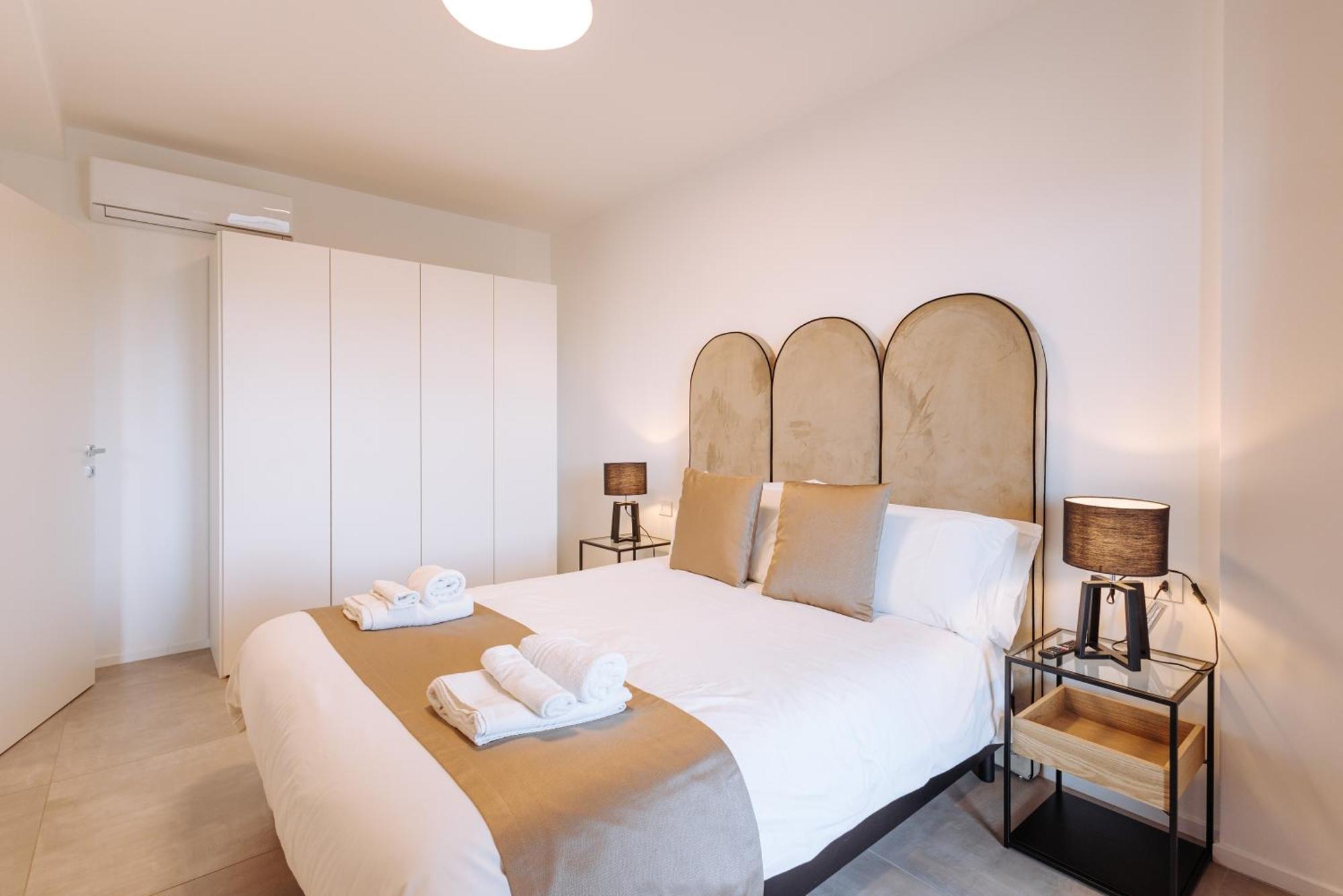Marisabella Suite 8 Bari Bagian luar foto