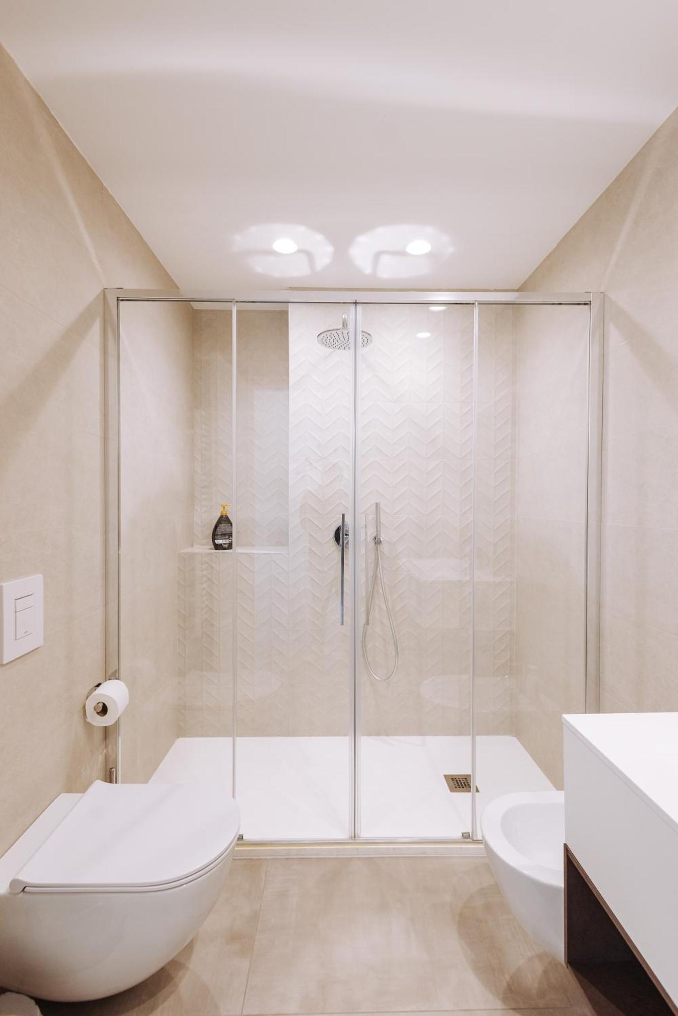 Marisabella Suite 8 Bari Bagian luar foto