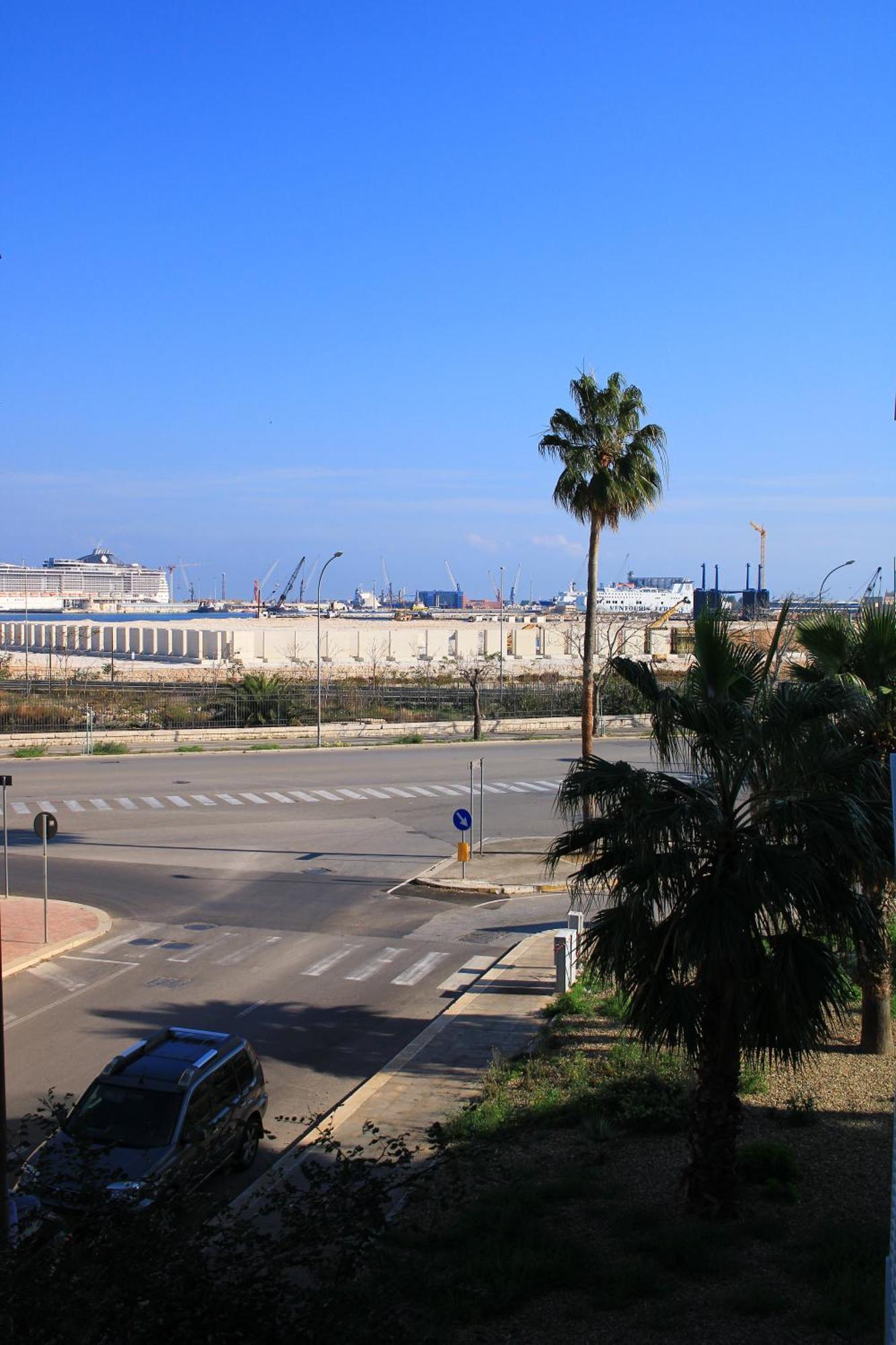 Marisabella Suite 8 Bari Bagian luar foto